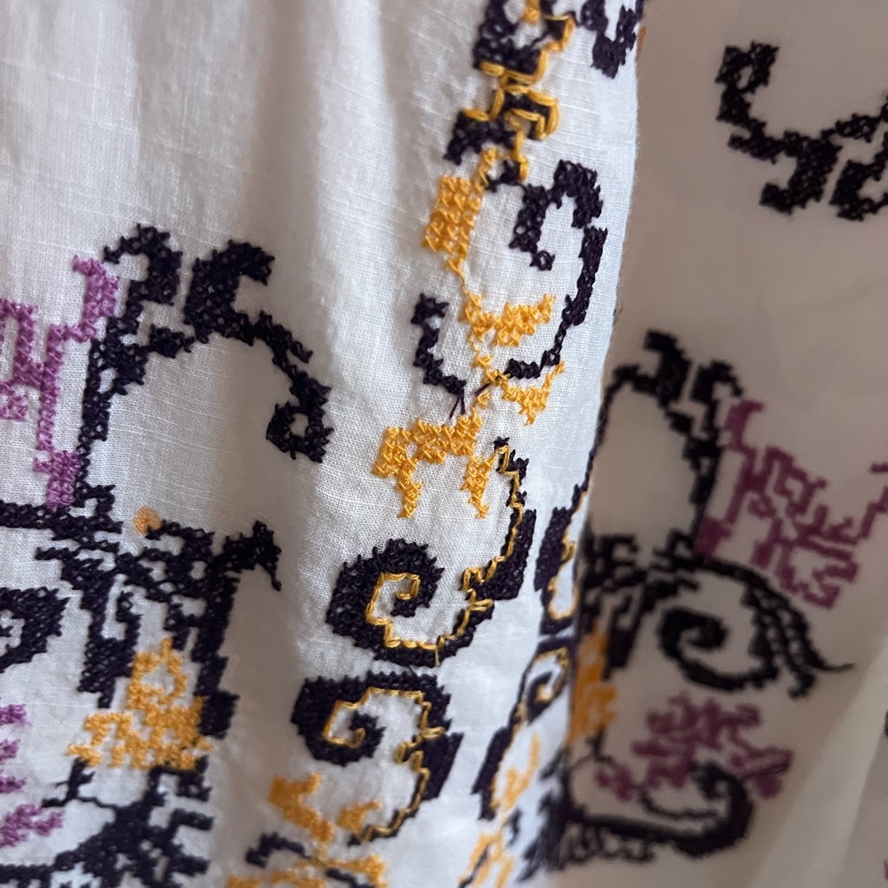 Anthropologie embroidered Elegant White Halter Maxi Dress. - Picture 2 of 2